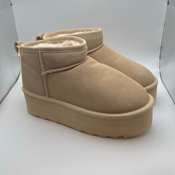 CUSHIONAIRE Cozy Women’s Platform Ankle Boots – Genuine Suede SIZE 6.5 SAND - Picture 1 of 7